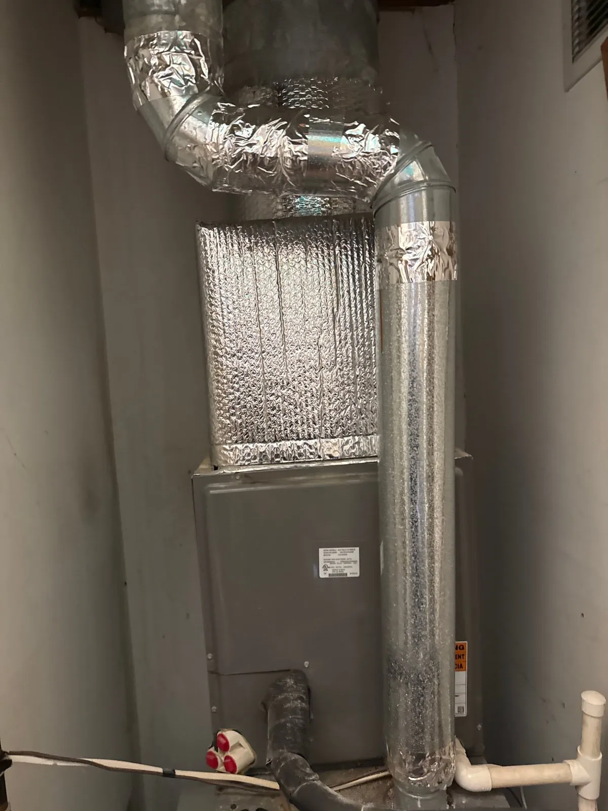 Furnace and flue pipe in a Commack home